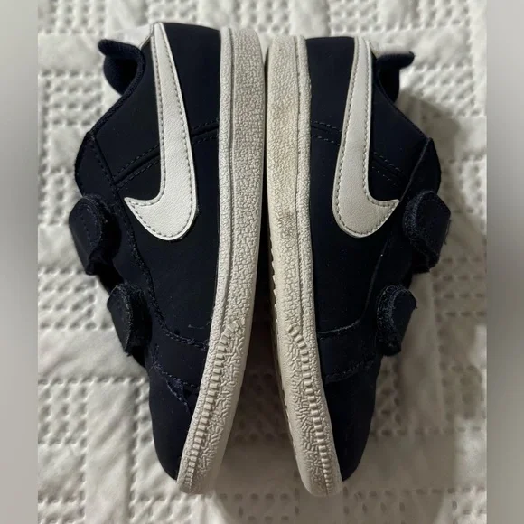 Nike Court Royale Navy White Velcro Preschooler 10.5C Running Shoes Sneakers - Picture 9 of 10